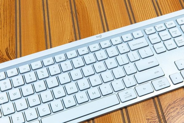 Logitech MX Keys S – Keyboard Premium untuk Produktivitas Maksimal